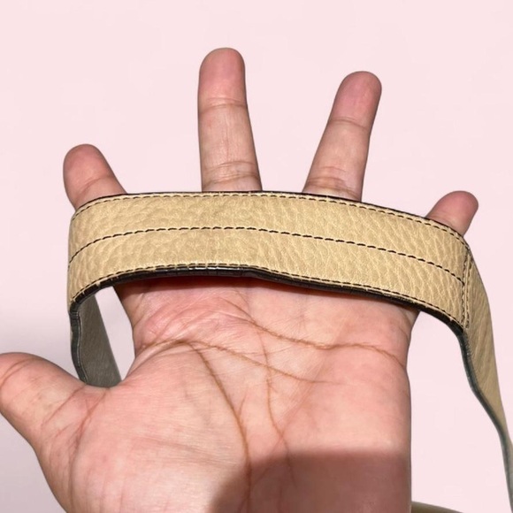 Coach - Picture 3 of 11